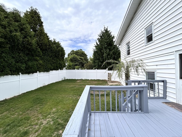 2 Wentworth Dr, Milford, CT 06460 - wooden terrace with a fenced backyard