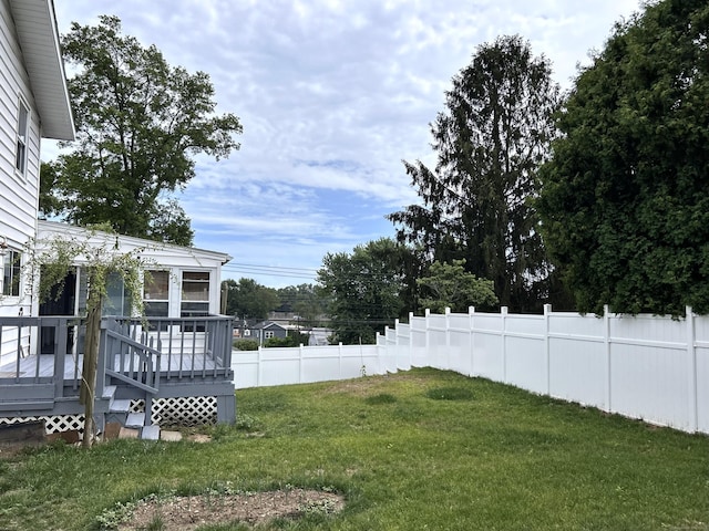 2 Wentworth Dr, Milford, CT 06460 - view of yard with a wooden deck