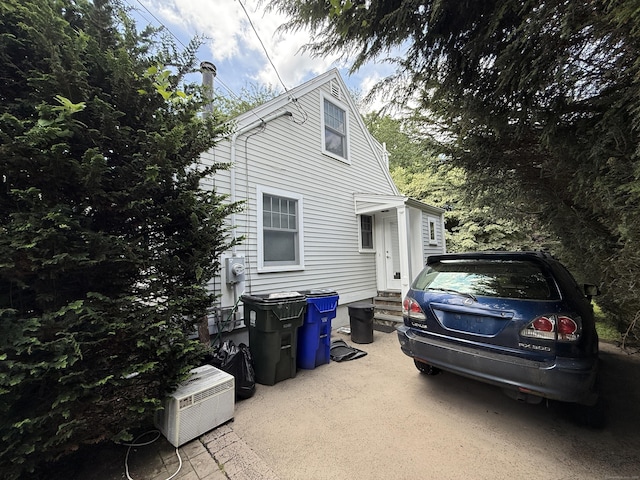 271 Jeniford Rd, Fairfield, CT 06824 - view of property exterior featuring entry steps