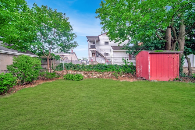635 Ruth St, Bridgeport, CT 06606 - view of yard featuring a storage unit