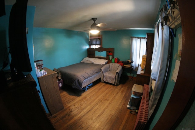375 Baldwin St, Waterbury, CT 06706 - bedroom with wood finished floors and a ceiling fan
