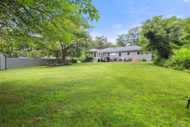 17 Valley Stream Dr, Danbury, CT 06811 - view of yard