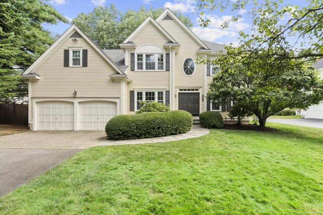 102 W Morgan Ave, Fairfield, CT 06824 - photo 1