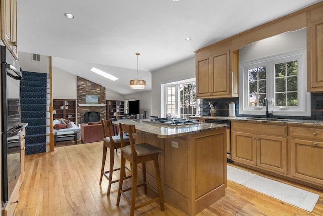 102 W Morgan Ave, Fairfield, CT 06824 - photo 14