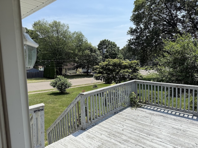 109 Ashley Rd, Bristol, CT 06010 - porch with a yard