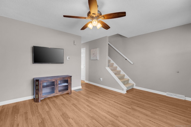 29 Orangewood W Unit 29, Derby, CT 06418 - photo 8
