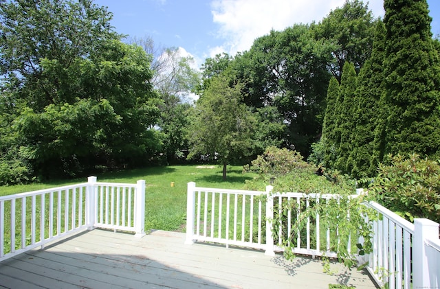 5 Golden Hill Ave, Danbury, CT 06811 - wooden deck with a lawn