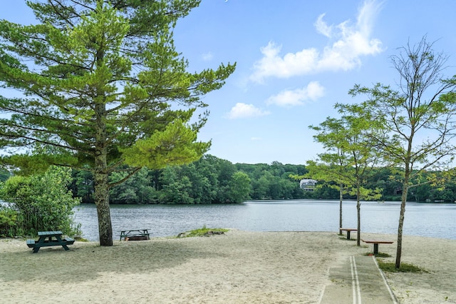 29 Carol St, Danbury, CT 06810 - water view
