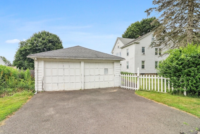 8 Garden St, Naugatuck, CT 06770 - view of detached garage