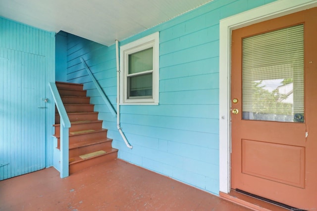 8 Garden St, Naugatuck, CT 06770 - doorway to property