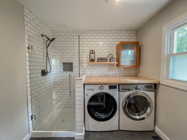 47 Chestnut Hill Rd, East Hampton, CT 06424 - laundry area with washing machine and clothes dryer and baseboards