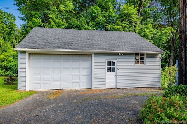 412 Goshen Rd, Litchfield, CT 06759 - view of detached garage