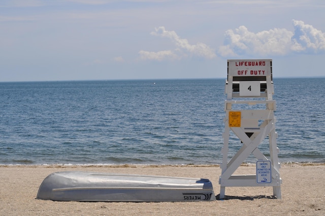 465 Edward St, Fairfield, CT 06824 - water view featuring local beach