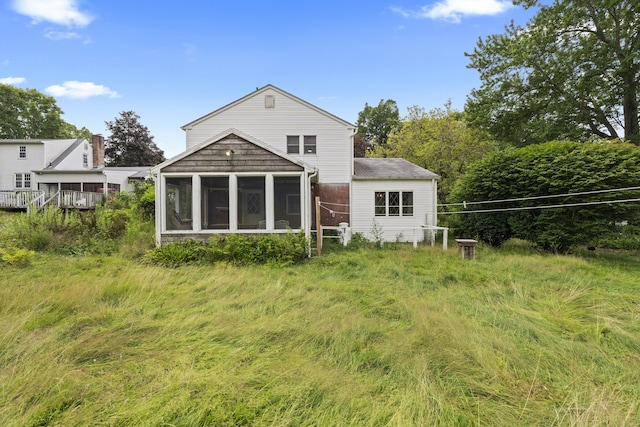 905 Meriden Ave, Southington, CT 06489 - back of property featuring a sunroom