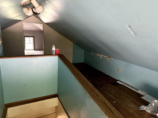 155 Waverly Rd, Shelton, CT 06484 - additional living space with vaulted ceiling