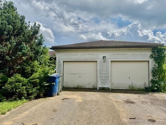 77 Plains Rd, Windham, CT 06280 - view of detached garage