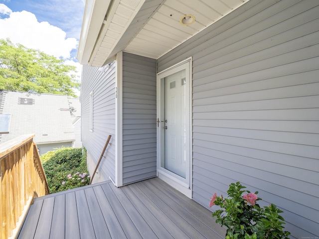 26 Wilton Crst Unit 26, Wilton, CT 06897 - view of wooden terrace