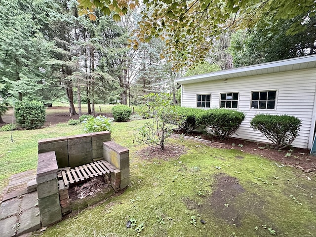 23 S Elm St, Windsor Locks, CT 06096 - view of green lawn