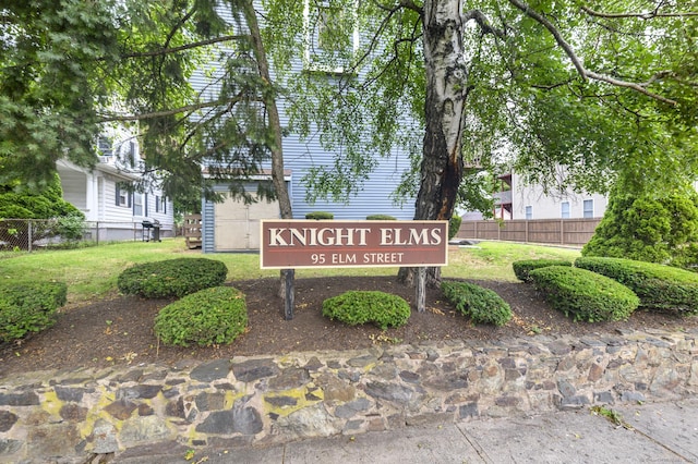 95 Elm St Apt 4, West Haven, CT 06516 - view of community / neighborhood sign