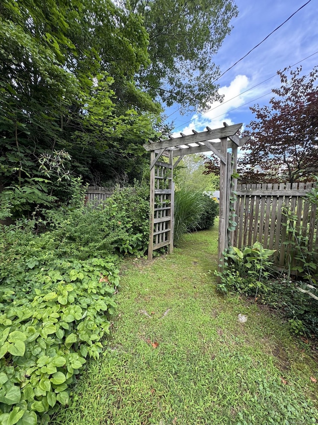 23 Mountain Rd, Mansfield, CT 06250 - view of yard