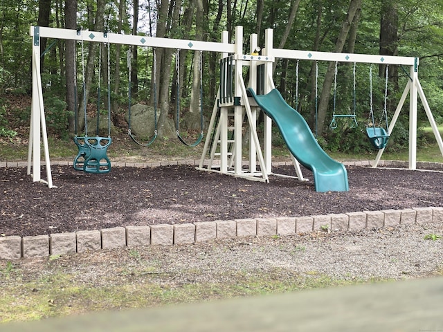 23 Happy Hollow Cir Unit B, Stratford, CT 06614 - view of play area