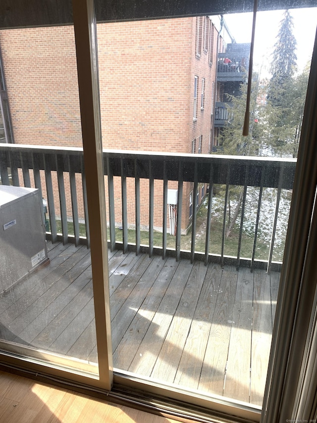 90 Kane St Apt C3, West Hartford, CT 06119 - view of wooden deck