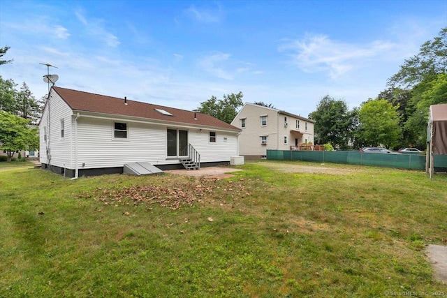 230 Green Rd, Manchester, CT 06042 - rear view of property with entry steps