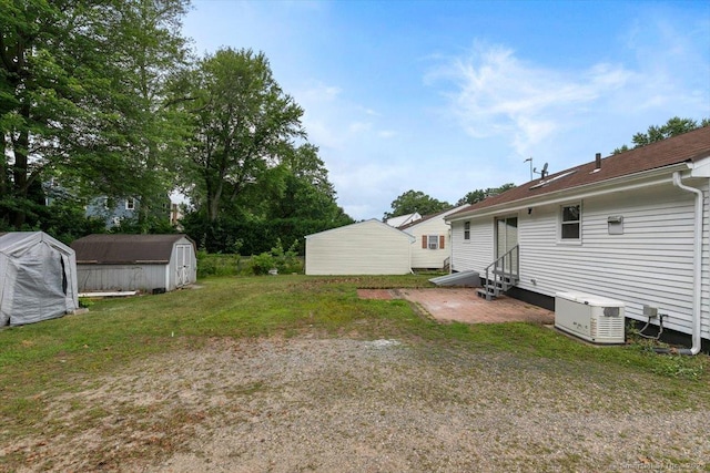 230 Green Rd, Manchester, CT 06042 - view of yard with entry steps and a storage shed