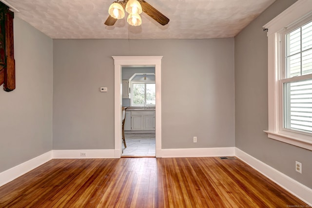 18 Court St, Branford, CT 06405 - photo 10