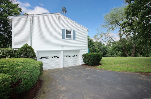 523 Treat Ln, Orange, CT 06477 - photo 3