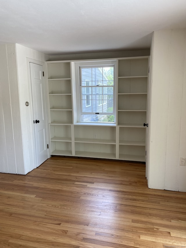 18 Depietro Dr, East Hartford, CT 06118 - spare room with light wood-style flooring