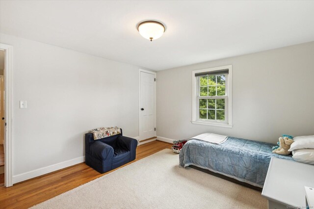 10 Craigmoor Rd, West Hartford, CT 06107 - bedroom with wood finished floors