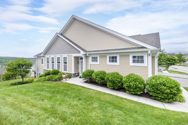 8 Country View Rd Unit 8, Danbury, CT 06810 - view of front facade with a front lawn and a shingled roof