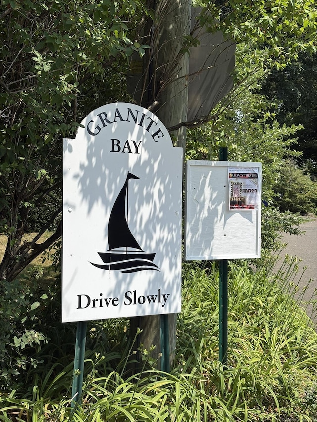 2 Sherwood St, Branford, CT 06405 - exterior view