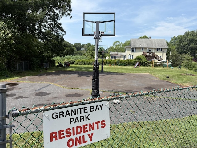 2 Sherwood St, Branford, CT 06405 - view of basketball court