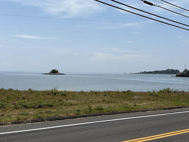 2 Sherwood St, Branford, CT 06405 - water view