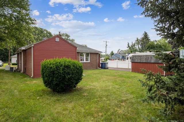 5 Hale Ct, Plainville, CT 06062 - view of yard with a storage shed