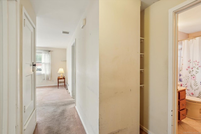 5 Hale Ct, Plainville, CT 06062 - hall featuring light carpet