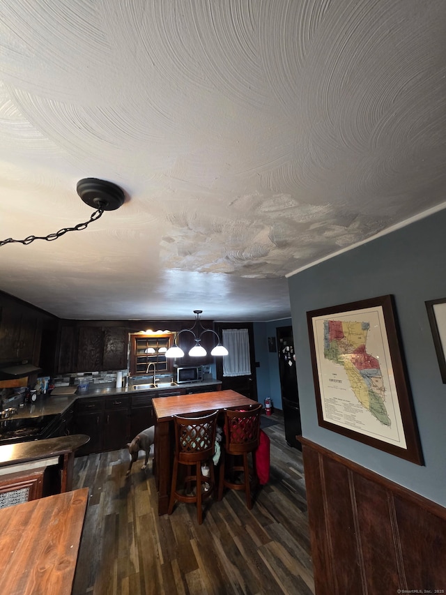 952 Boston Tpke, Coventry, CT 06238 - dining room with dark wood finished floors
