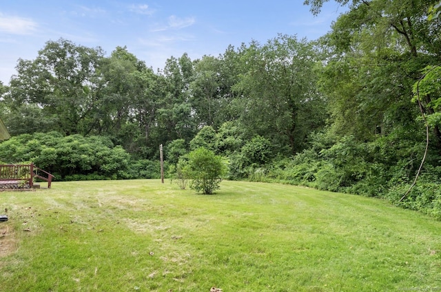 29 Cheney Rd, Pomfret, CT 06259 - view of grassy yard featuring a wooden deck