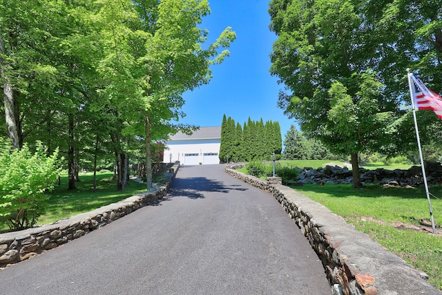 21 Hidden Pond Dr, Watertown, CT 06795 - view of asphalt driveway