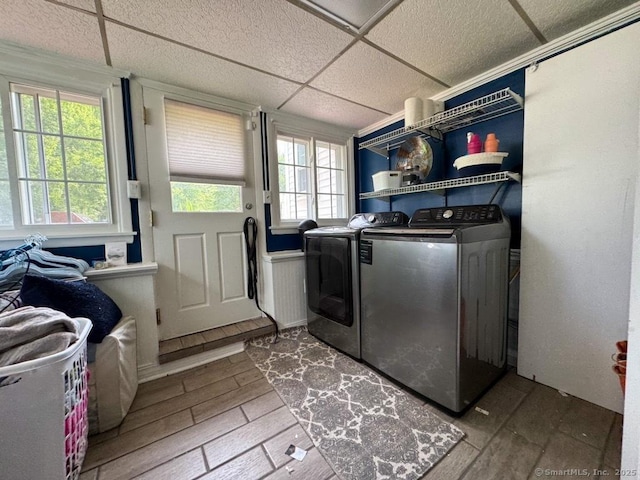 860 Suffield St, Suffield, CT 06078 - laundry area featuring washing machine and clothes dryer and wood tiled floors