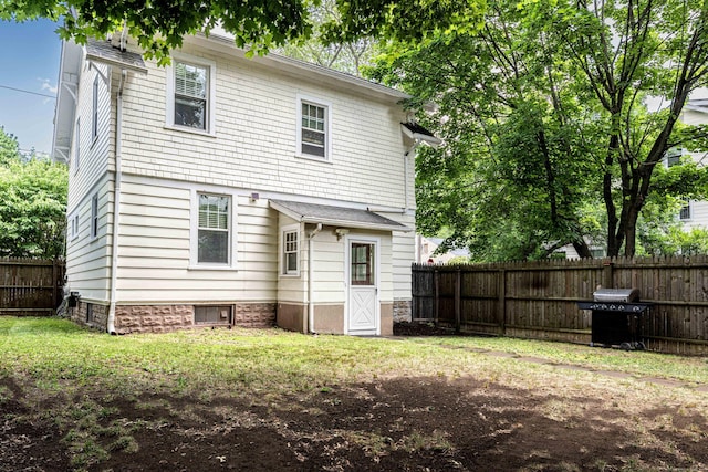 38 Francis Ave, Hamden, CT 06517 - rear view of property with a fenced backyard