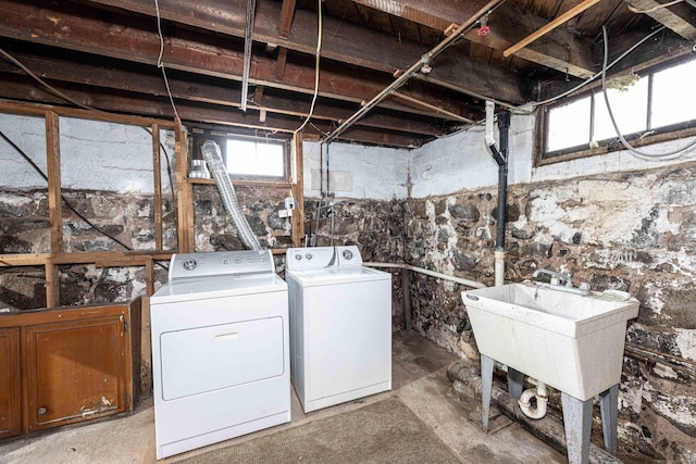 38 Francis Ave, Hamden, CT 06517 - laundry area featuring washing machine and clothes dryer
