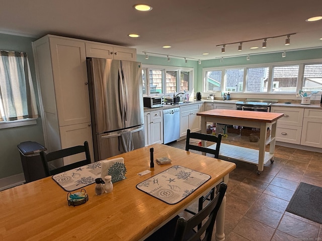 9 Summit St, Stonington, CT 06378 - photo 11
