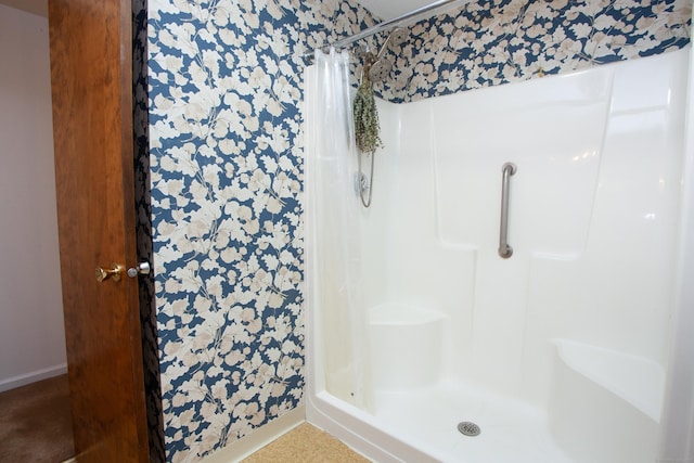 14 Old Mill Ct Unit 14, Simsbury, CT 06070 - bathroom featuring wallpapered walls and a shower stall