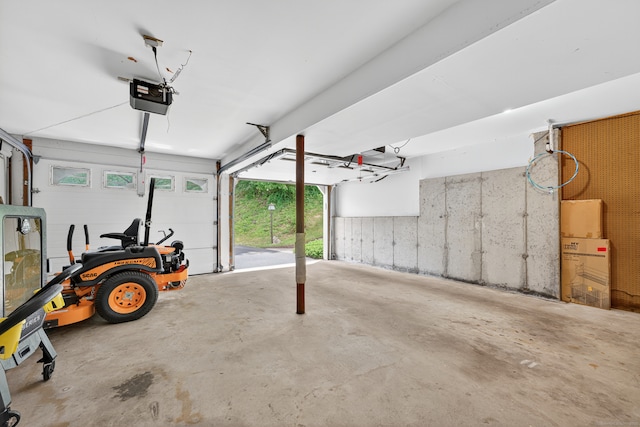 26 Rockwood Dr, Portland, CT 06480 - garage with a garage door opener