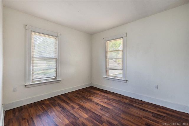 118 New Haven Ave, Derby, CT 06418 - spare room featuring dark wood-style flooring and baseboards