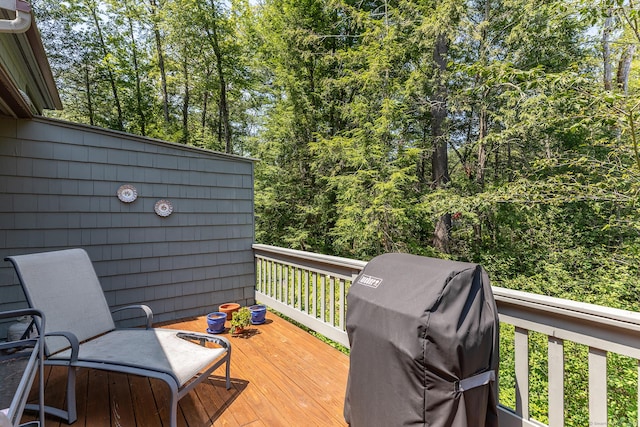 109 Old Farms Rd Unit 109, Torrington, CT 06790 - wooden terrace with grilling area