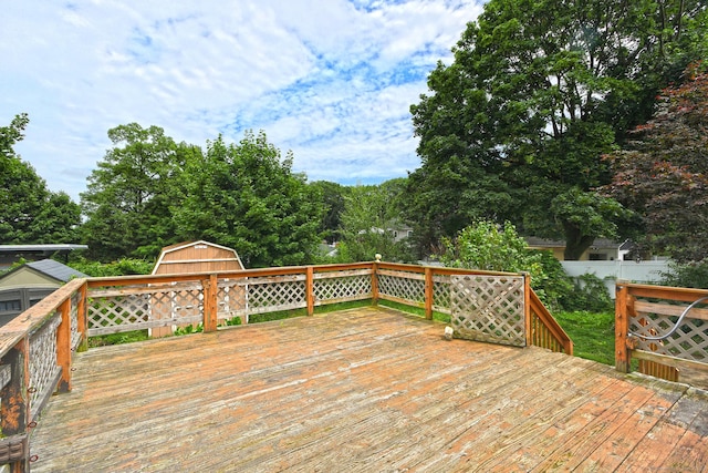 205 Lee St, West Haven, CT 06516 - deck with an outbuilding